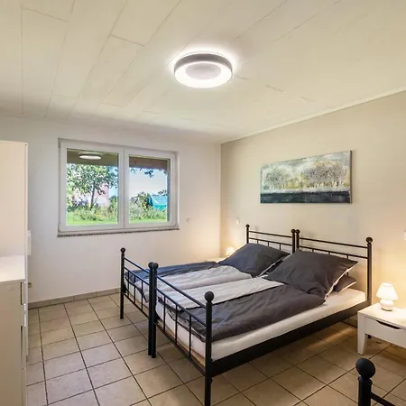 Appartement Mit Wintergarten Nah Moviepark Bottrop